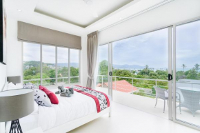 Bright Stylish Villa with Amazing Views